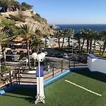 Playa San Cristobal 阿尔姆尼卡