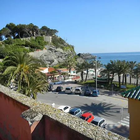 Playa San Cristobal Отель Альмуньекар